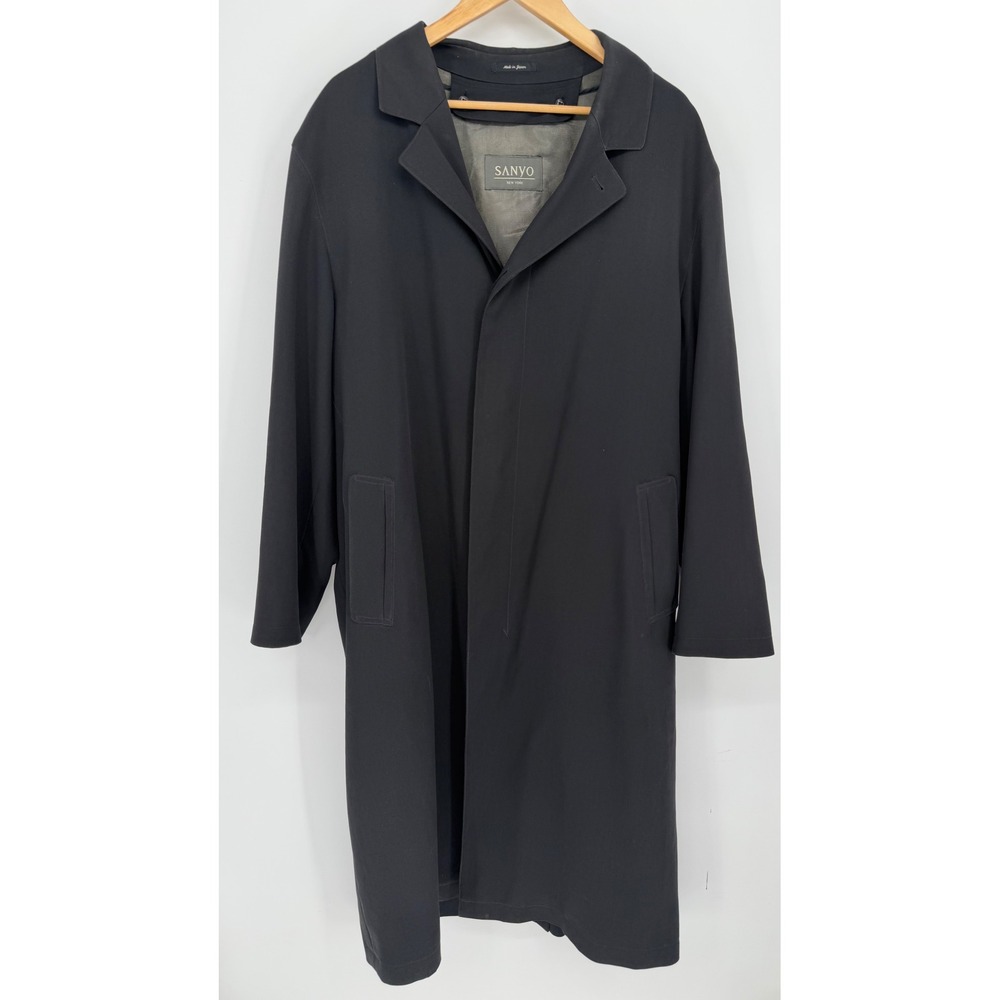 Sanyo New York Mens Black Overcoat Made in Japan Anti-Magnetic Pocket Size 42R